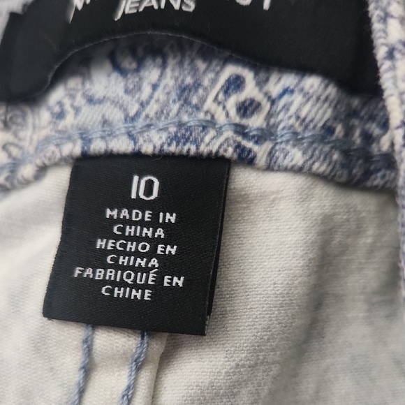 Nine West Blue and White Paisley Skinny Jeans - Picture 7 of 8